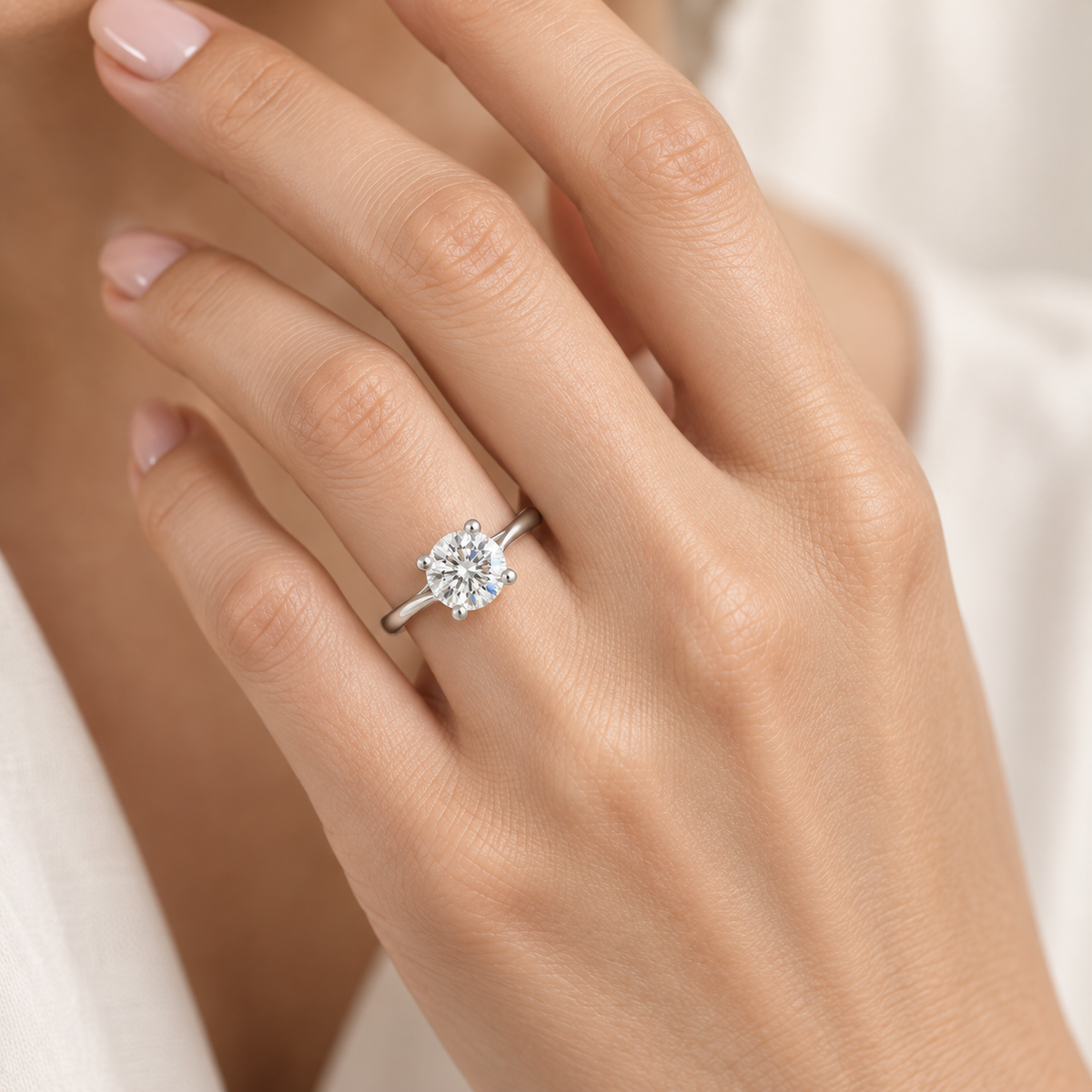 Moissanite Round Cut Diamond ring